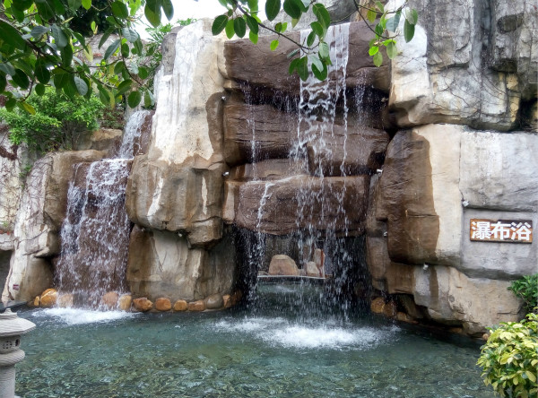 愛(ài)心瑞馬，情系&ldquo;三八&rdquo;11