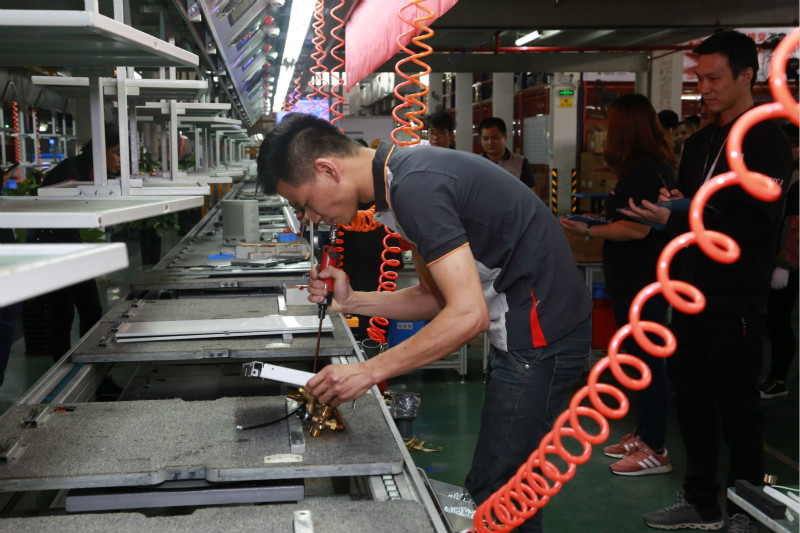 瑞馬壁掛爐廠家品質如何？今天小馬哥帶您走近了解！